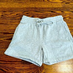 Aritzia TNA cozy fleece boyfriend short size S